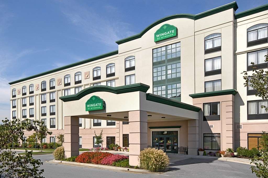 Wingate By Wyndham Altoona Downtown/Medical Center Hotel Bagian luar foto